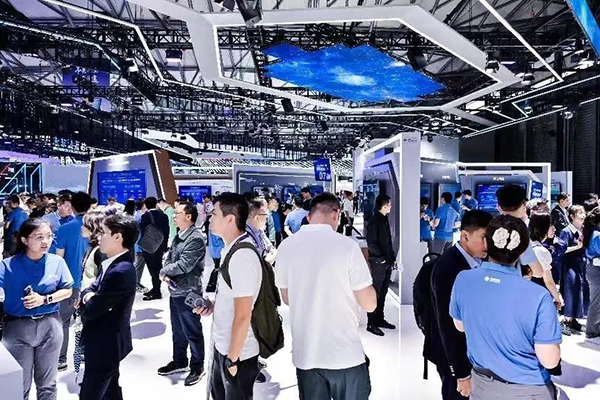 2024上海世界移动通信大会举行 南宫ng28相信品牌力量科技携手中国移动聚焦5G科技创新